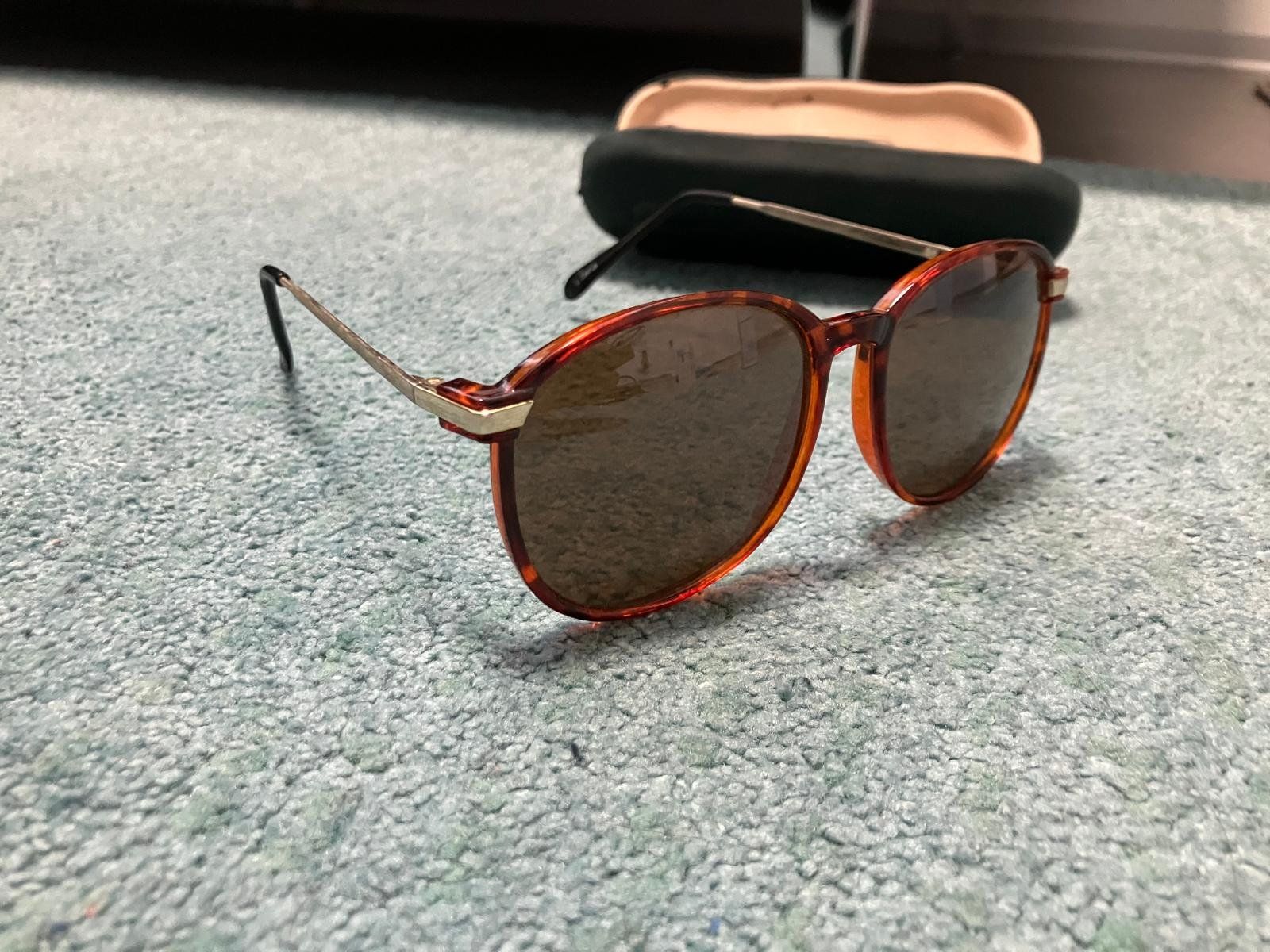 Occhiali & Lenti: Sonnenbrille Frauen Leopard Muster – Usato da Weiningen ZH venduto da raf_9y2v 4