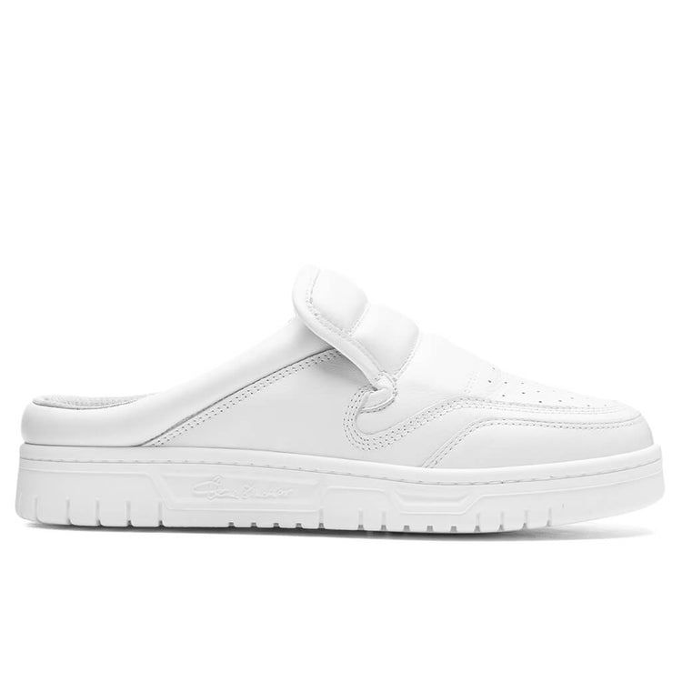 Acne Studios Chaussures hommes: Acne Studios Mules Leder 39 – D'occasion à Liebefeld par Lalyle
