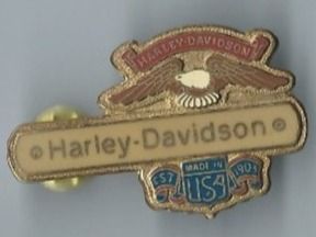Harley-Davidson Placchette & Badge: Harley-Davidson Pin – Usato da Zürich venduto da t24_de