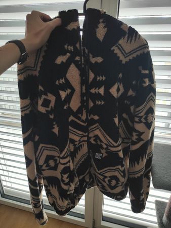 Jacke, Kapuzenjacke, warmer Hoodie, nie getragen, Neu!