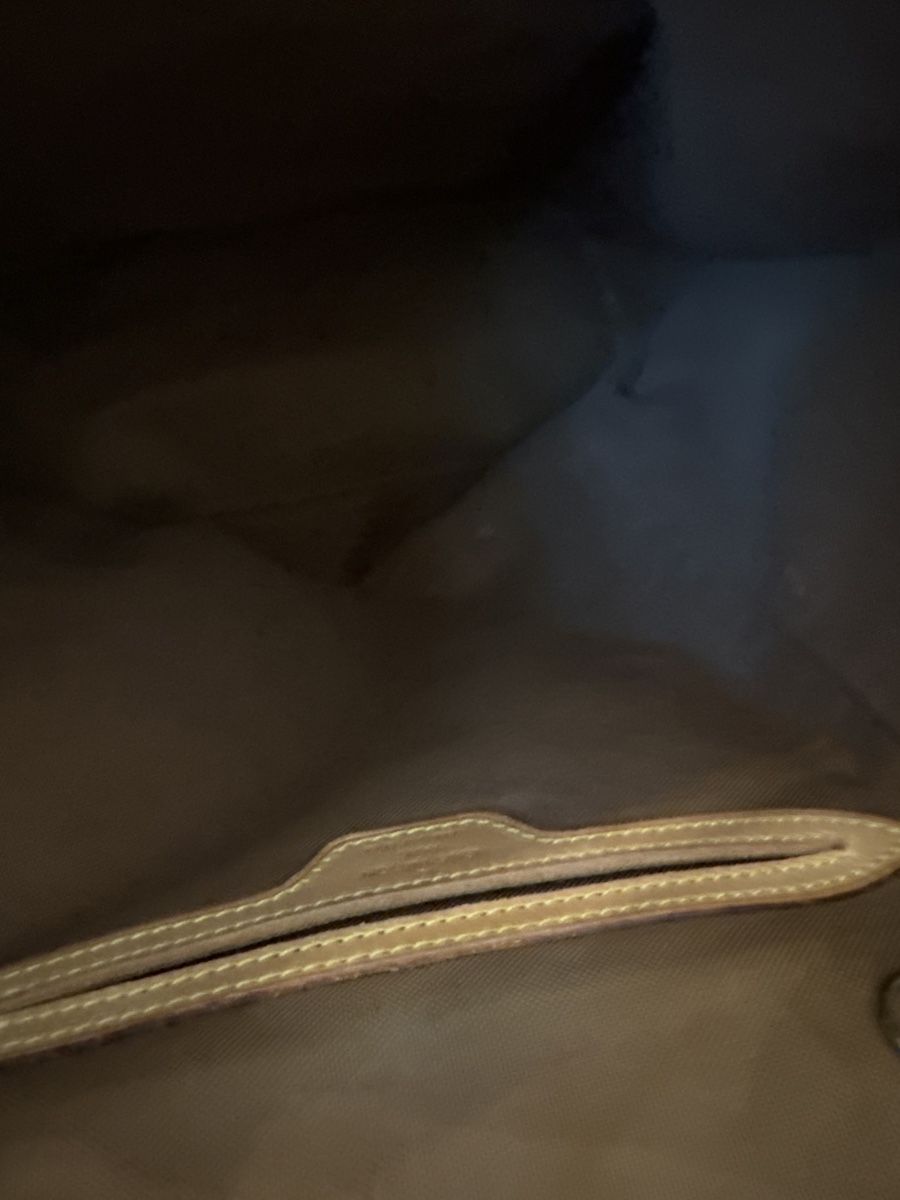 Louis Vuitton Zaini: LOUIS VUITTON Montsouris GM Rucksack – Usato da Luzern venduto da TENDIMO 4