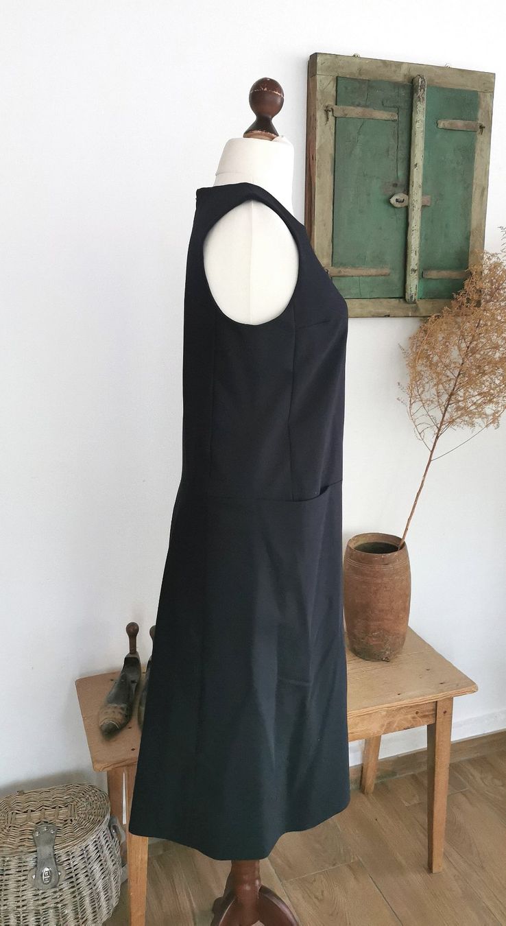Cos Vestiti: Cos stilvolles Kleid Gr. M – Usato da gachnang venduto da tibus1 1
