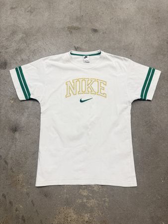 T-shirt Nike blanc logo brodé bon état