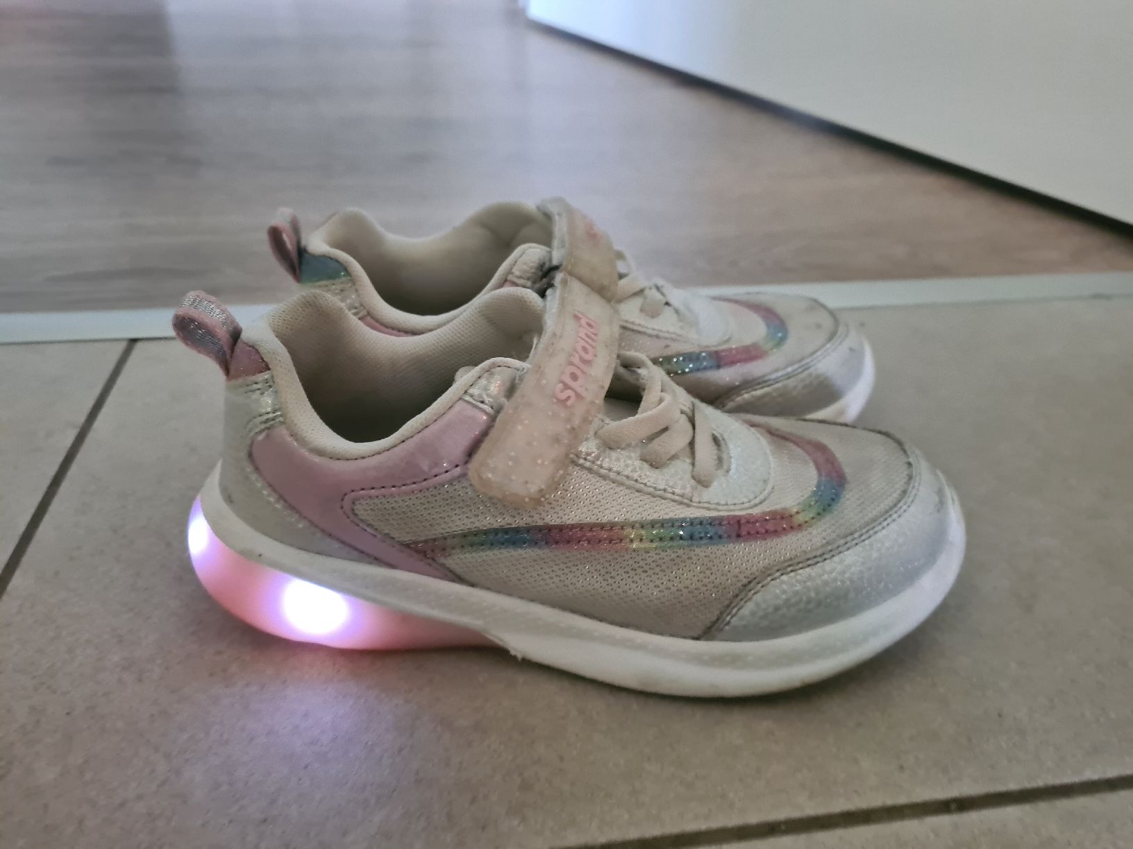 Scarpe per ragazze: Blink-Schuhe, Grösse 33 – Usato da Schlierbach venduto da smeralda1313