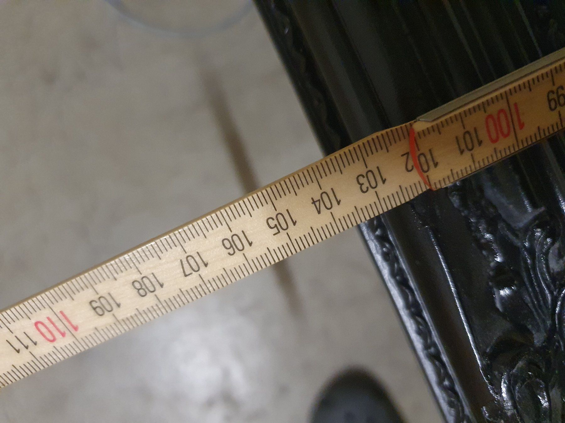 Specchi: Spiegel schwarz 85 x 104 – Usato da Zürich venduto da loosebone 8