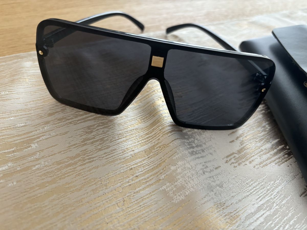 Occhiali & Lenti: Sonnenbrille – Usato da Zug venduto da Biki72 3