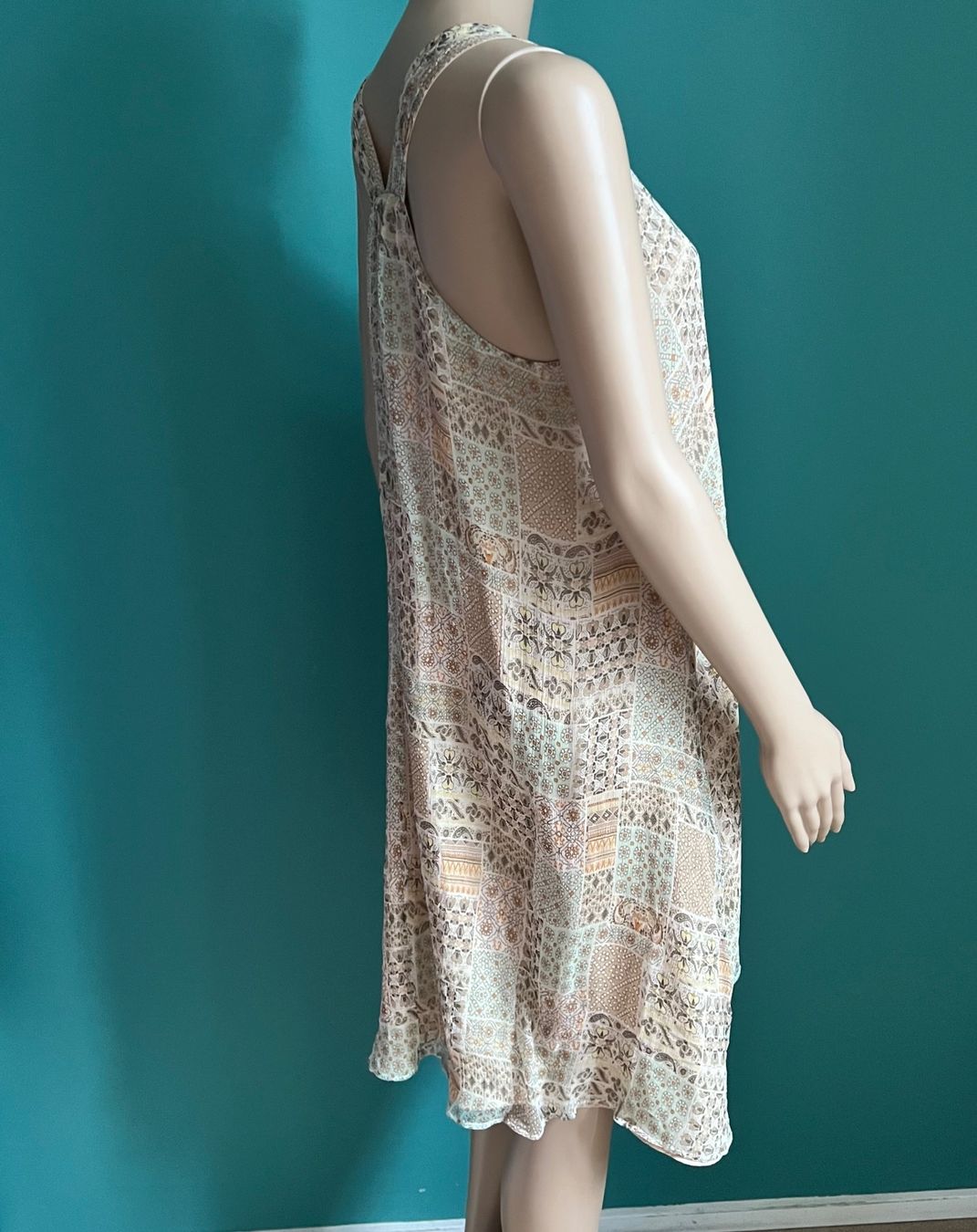 Massimo Dutti Kleider: MASSIMO DUTTI Sommerkleid 💛 – Gebraucht aus Zürich von ClosetQueen 5