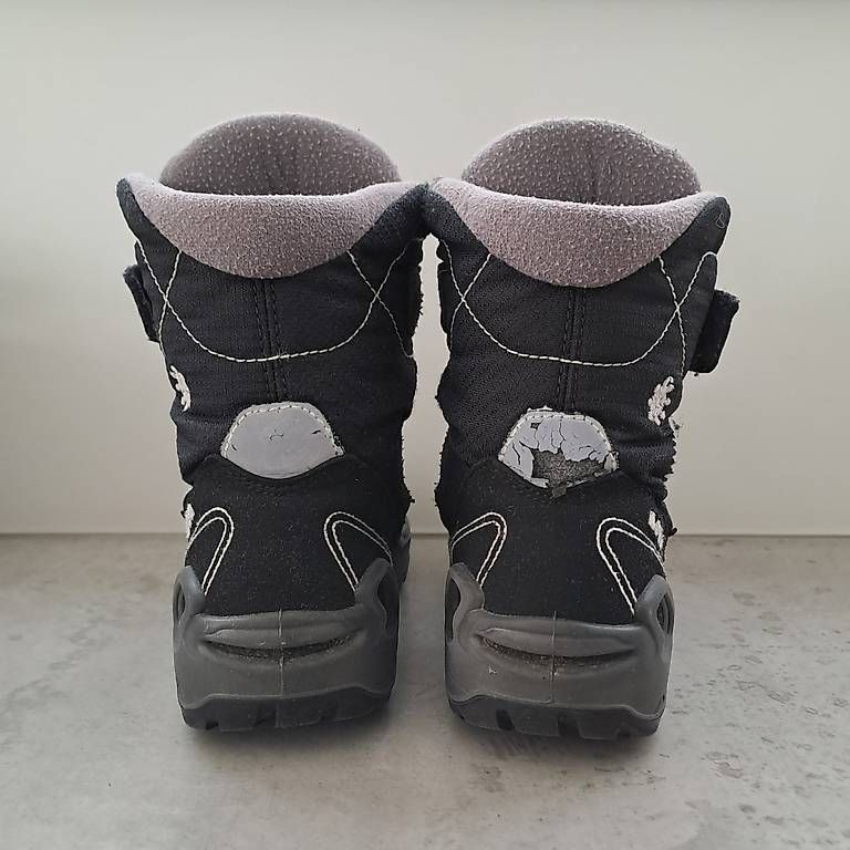 Lowa Scarpe per ragazzi: Lowa Winterstiefel Gr. 31 – Usato da Stein AR venduto da foxtown2 2
