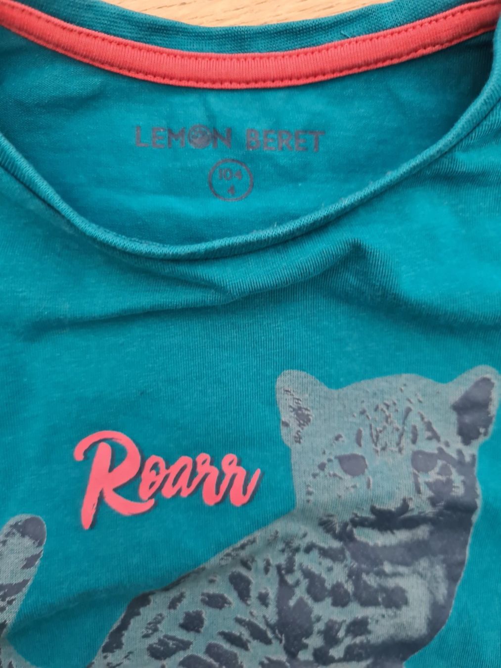 Hemden, T-Shirts & Polos: T-shirt Taille 104 – Gebraucht aus Carouge GE von Gasco 1