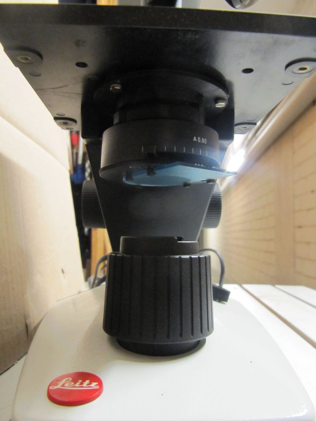 Leitz Microscopi: Mikroskop LEITZ Wetzlar Germany mit Koffer – Usato da Basel venduto da stefan4057 4