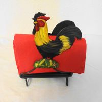 Dekorativer Serviettenhalter mit Hahn, vintage Ostern