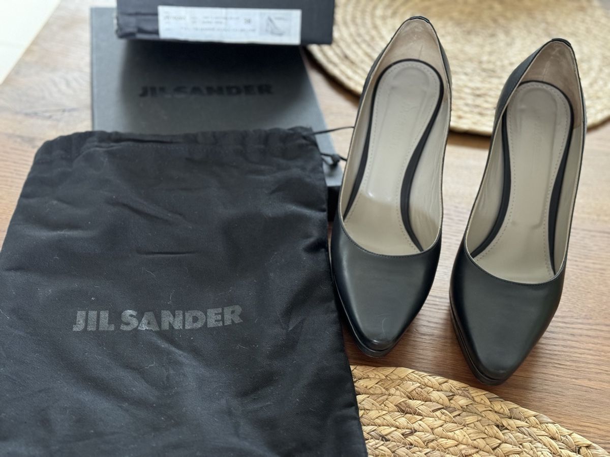 Jil Sander Scarpe da donna: Original Jil Sanders Pumps Gr. 38 – Usato da Belp venduto da Aliya 5
