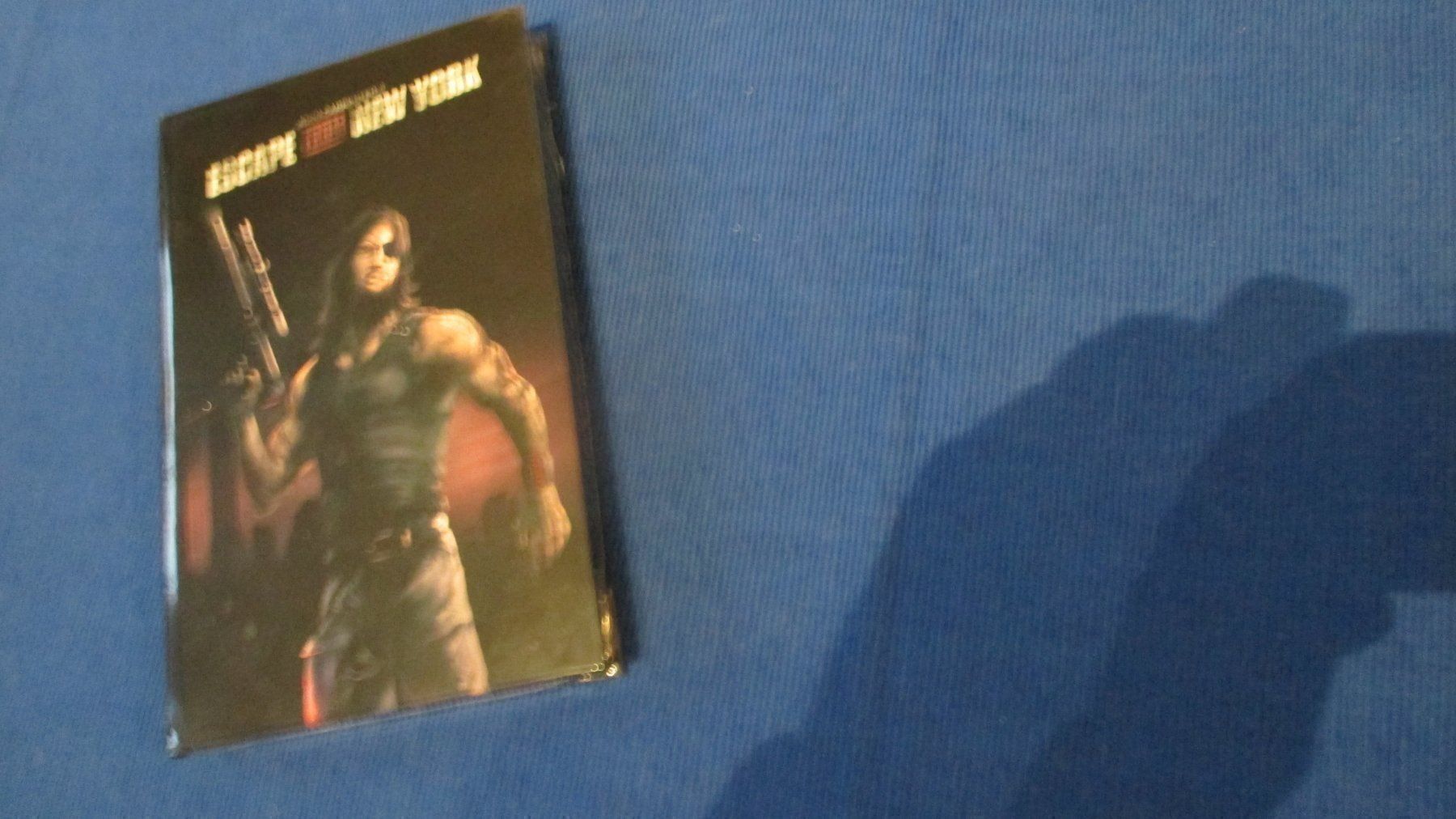 Tous les DVDs: Gr. Hardbox Escape from New Yo./RAR/DVD – Neuf avec emballage d'origine à Wattenwil par Firebird1 3