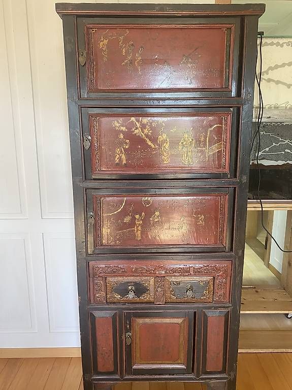 Armoires: Orginal China Schrank – D'occasion à Rickenbach LU par jungo02