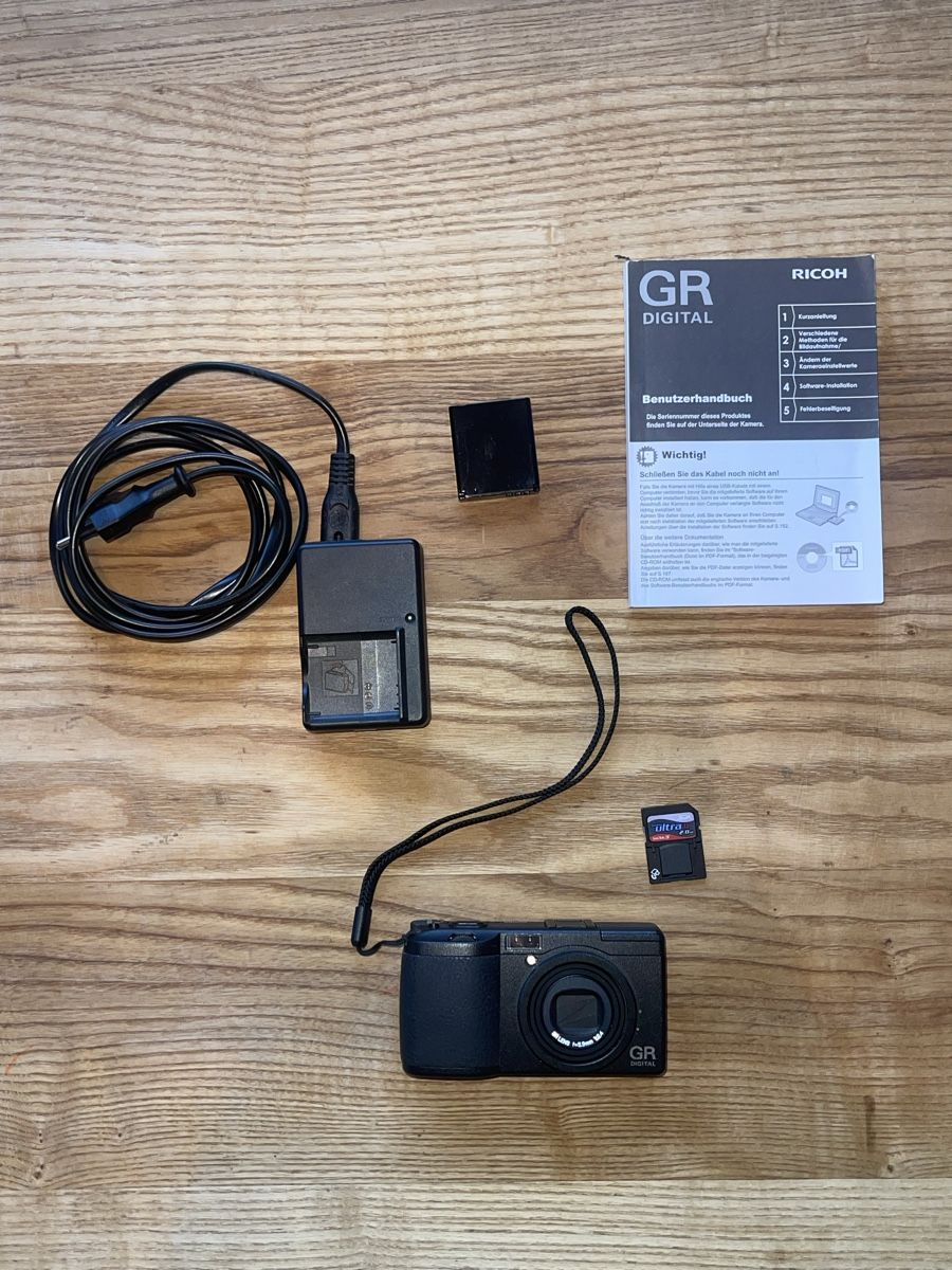 Ricoh Appareil photo: Ricoh GR Digital – D'occasion à Emmenbrücke par Sensei_LeOffer 1