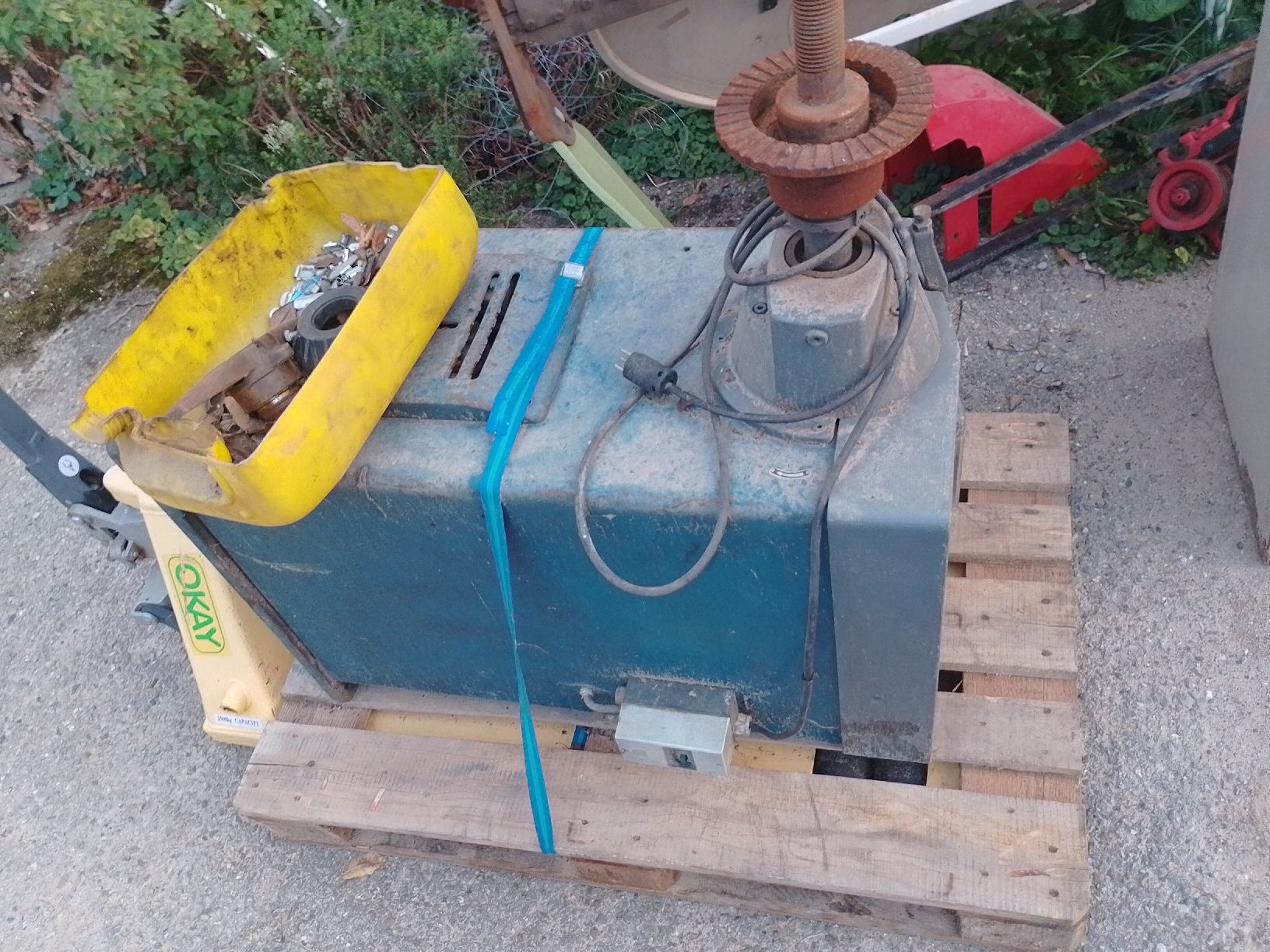 Tutte le macchine: Radwuchtmaschine Hofmann  – Difettoso da Turbenthal venduto da mabr05 2