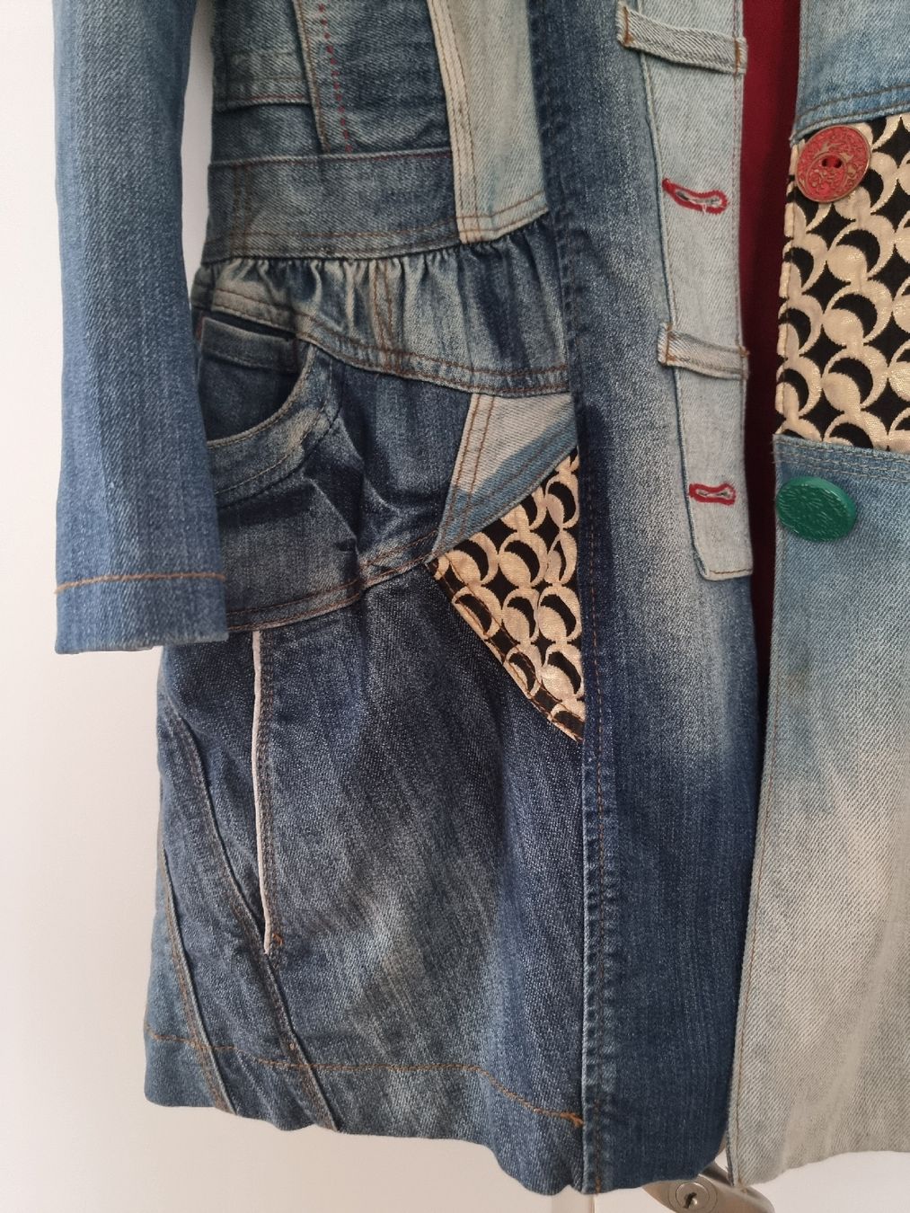 Desigual Mäntel: Vintage Desigual Denim Mantel – Gebraucht aus Arbon von sabire72 2