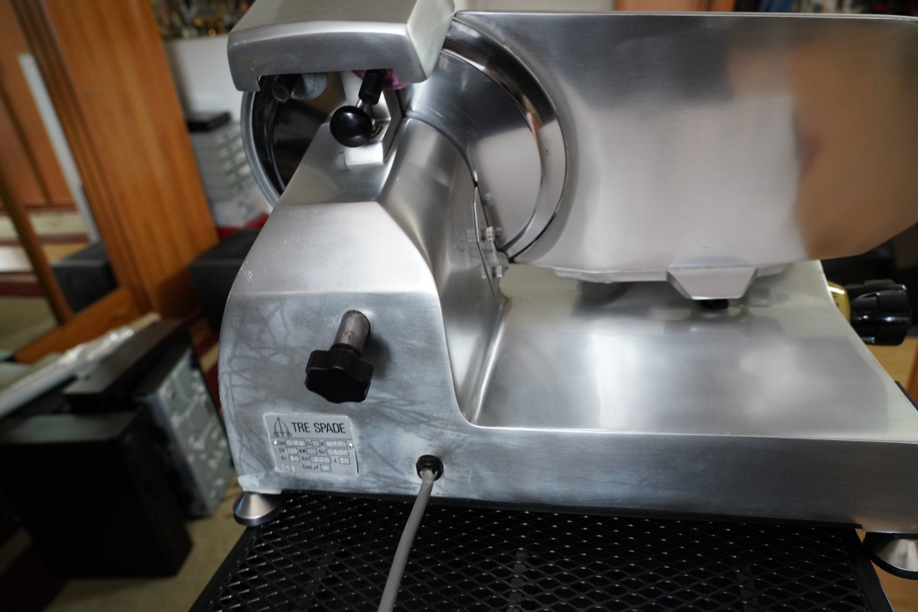 Elettrodomestici da cucina: TreSpade Aufschnittmaschine – Usato da Kollbrunn venduto da mariatheresha 7