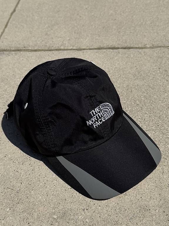 Chapeaux, bonnets & casquettes: Casquette North Face  – D'occasion à Mont-sur-Lausanne par rom_2hp2