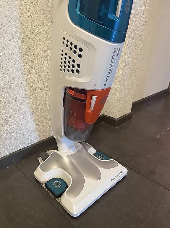 Rowenta Pulitori a vapore: Rowenta Dampfreiniger – Usato da Hergiswil LU venduto da LaPiroque 1