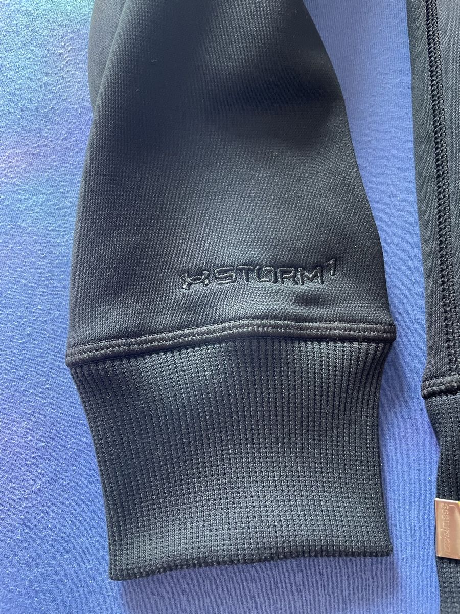 Under Armour Jacken: Under Armour Kapuzenjacke – Gebraucht aus Niederdorf von ciritungol 2