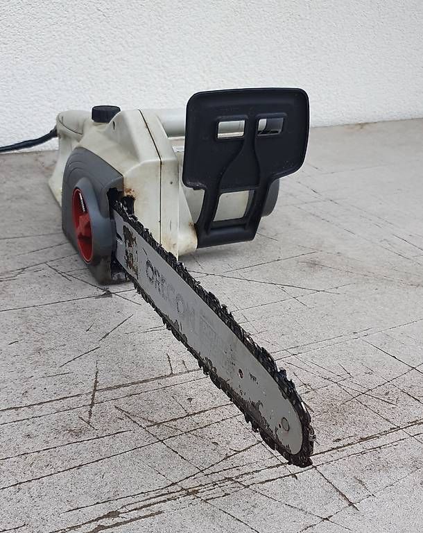 Scies: Tronçonneuse électrique PowerG GT5220 – D'occasion à Servion par meno999