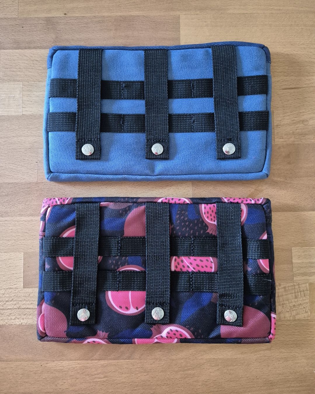 Cabaïa Borse da donna: Deux pochettes pour sac Cabaïa – Nuovo (secondo la descrizione) da Cheseaux-sur-Lausanne venduto da Nono031 1