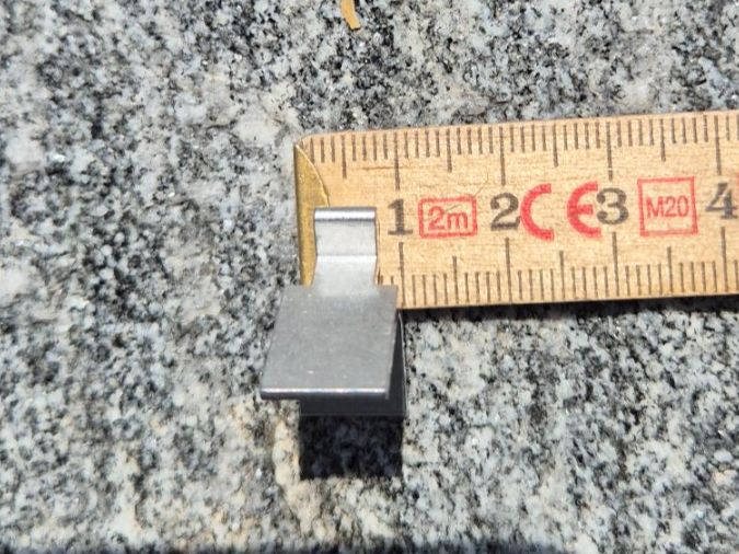 Armadi: Tablarträger für Stellschienen TORBEL – Nuovo (secondo la descrizione) da Rüttenen venduto da Mushorn 3