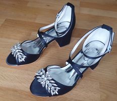 Sandales - Taille 36 -  Neuves