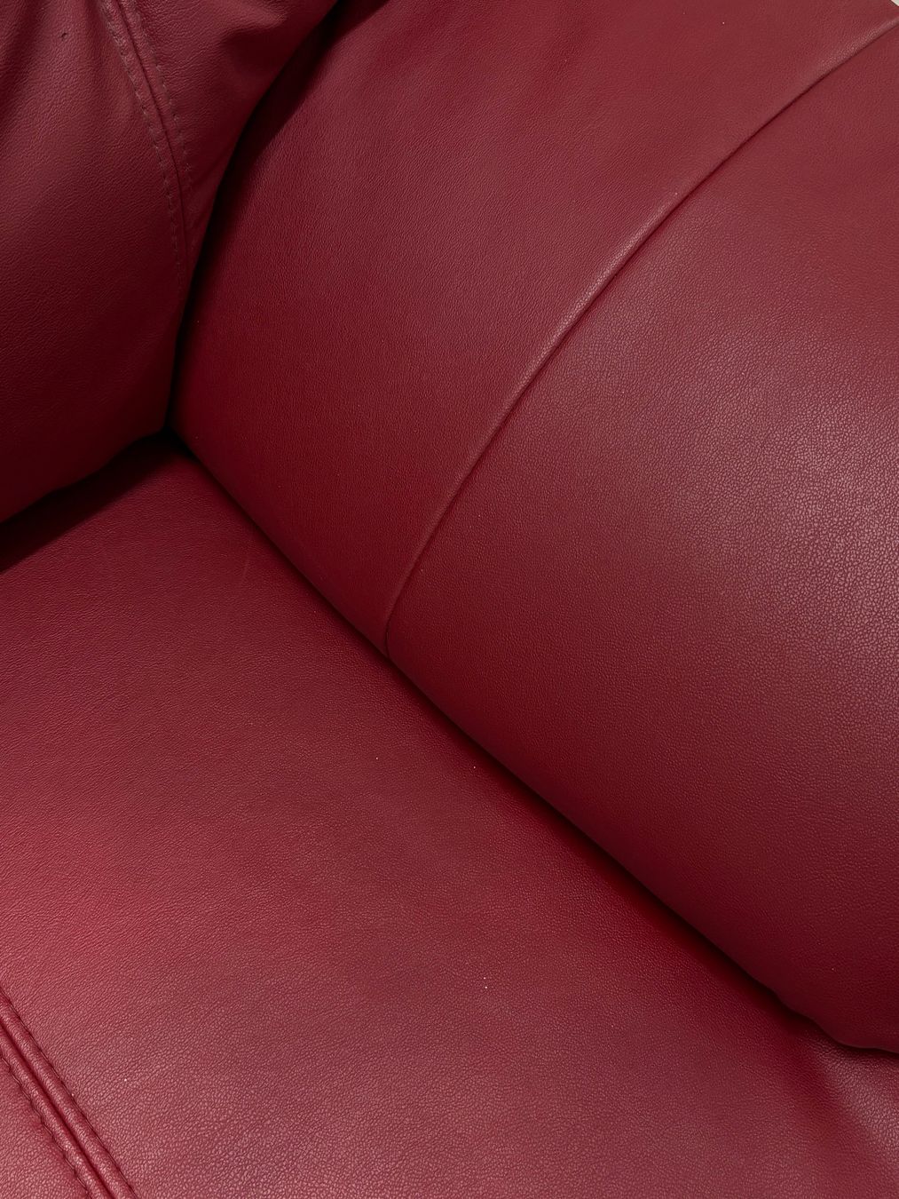 Divani: Rotes Kunstleder Sofa Bordeaux | TOP ZUSTAND – Usato da Suhr venduto da twt_gb7n 5