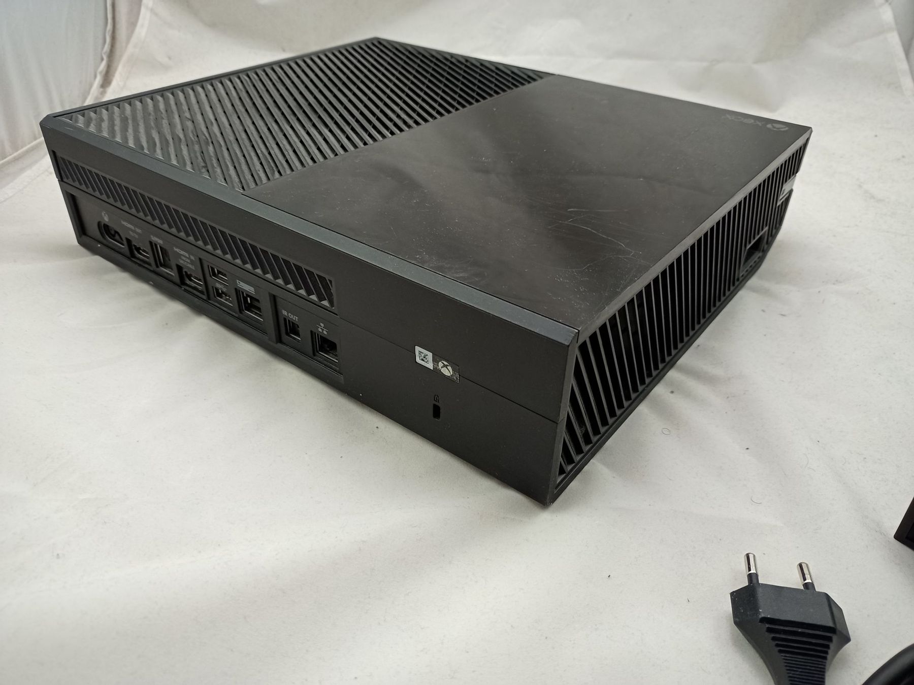 Console: Xbox One Konsole 500GB (ohne Controller) – Usato da Buchs AG venduto da SellAndBuyX 1