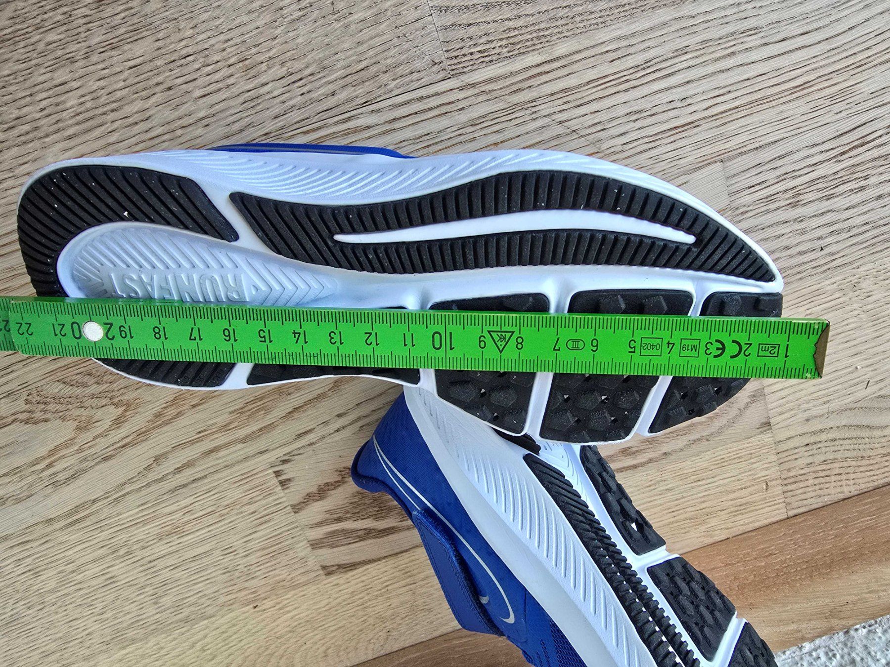Nike Scarpe da uomo: Nike Kinderturnschuh neu – Nuovo (secondo la descrizione) da Jona venduto da Cinnestig 2