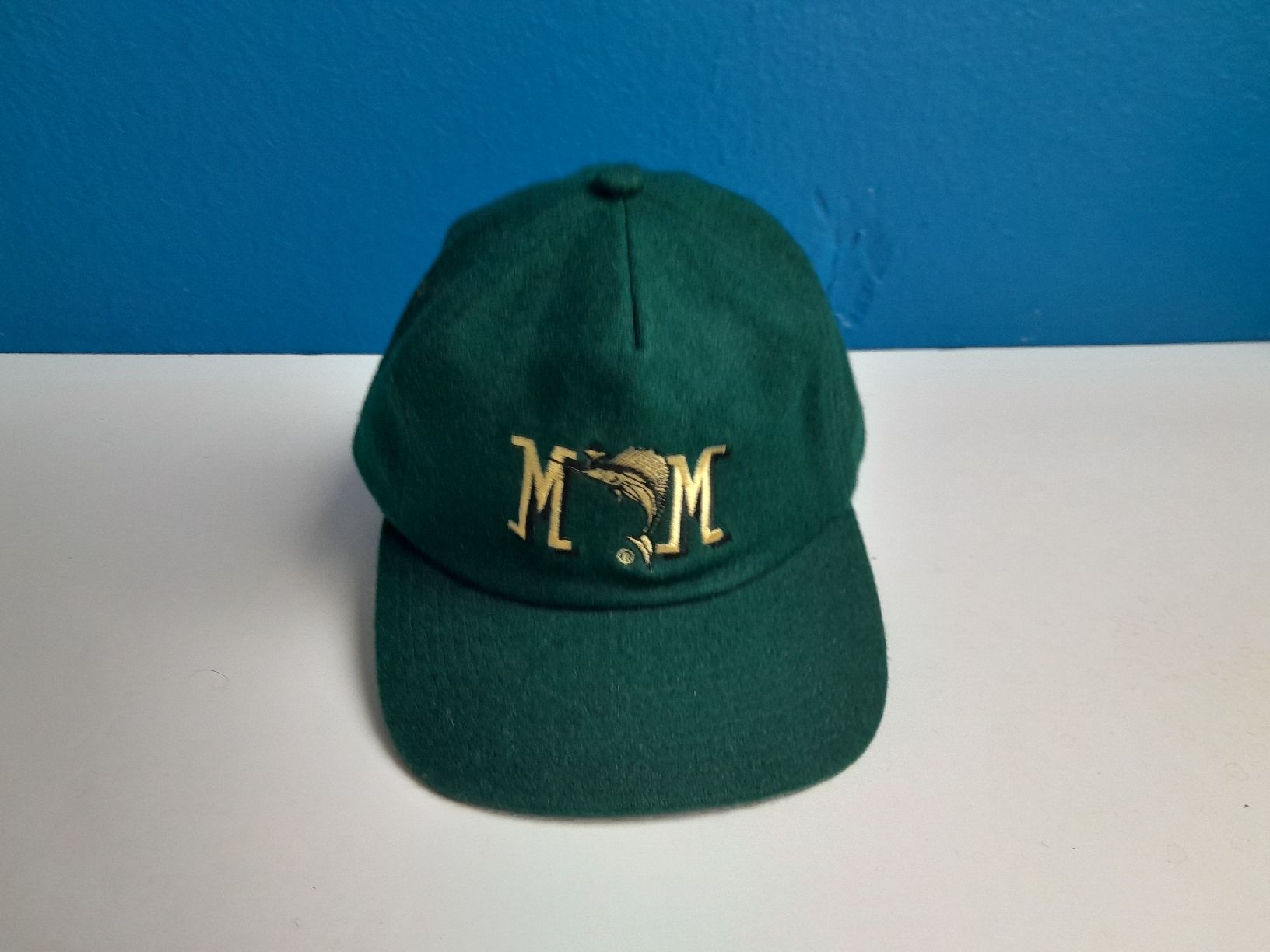 Copricapi, berretti & cappellini: casquette verte – Usato da Genève venduto da ang_fd8z
