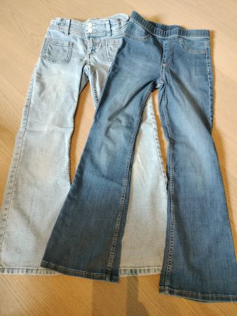2x Jeggings Grösse 128