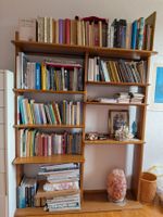 Büchergestell
