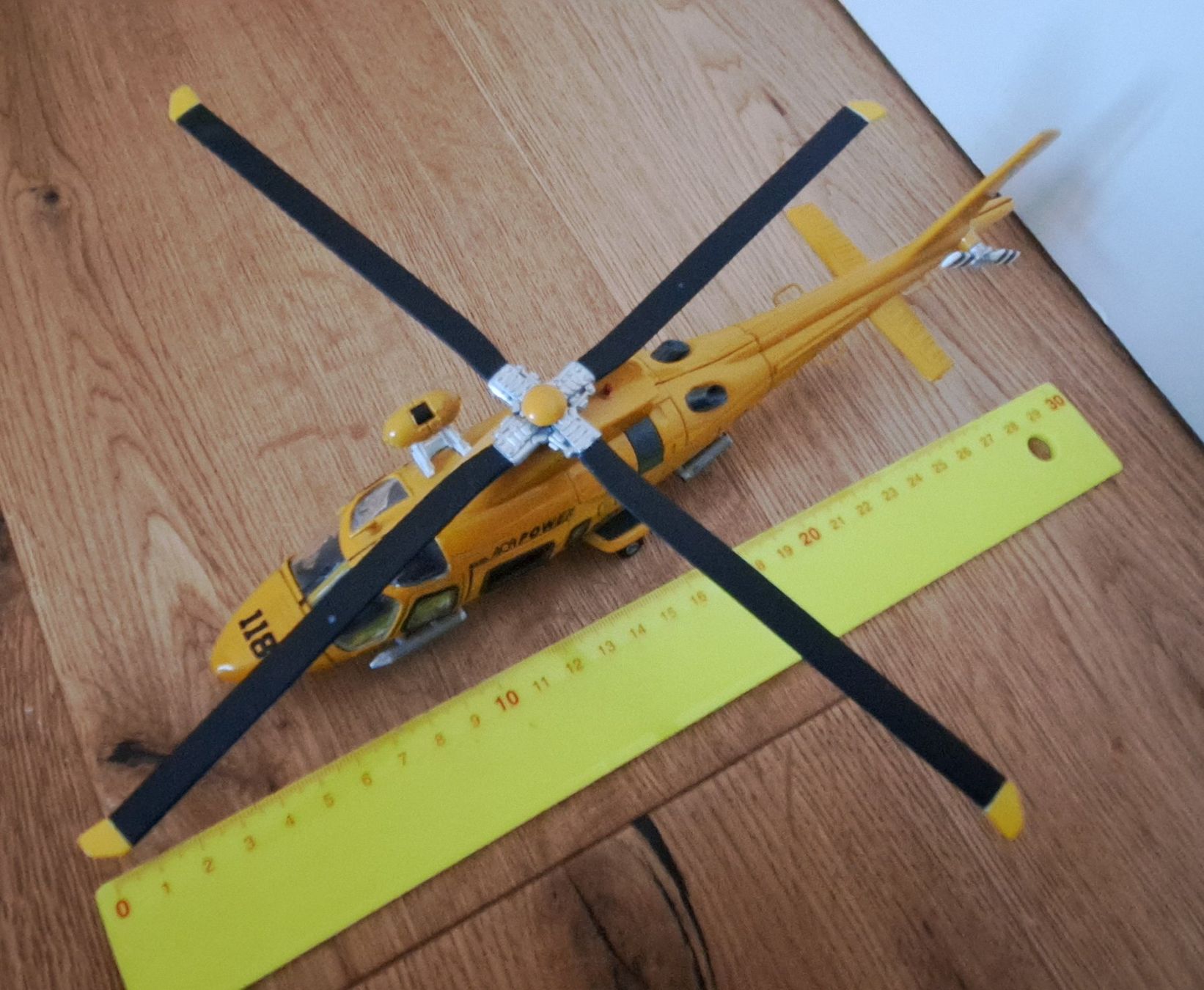 Kits de montage: Modellhelikopter – D'occasion à Aarburg par sts_7snl 2