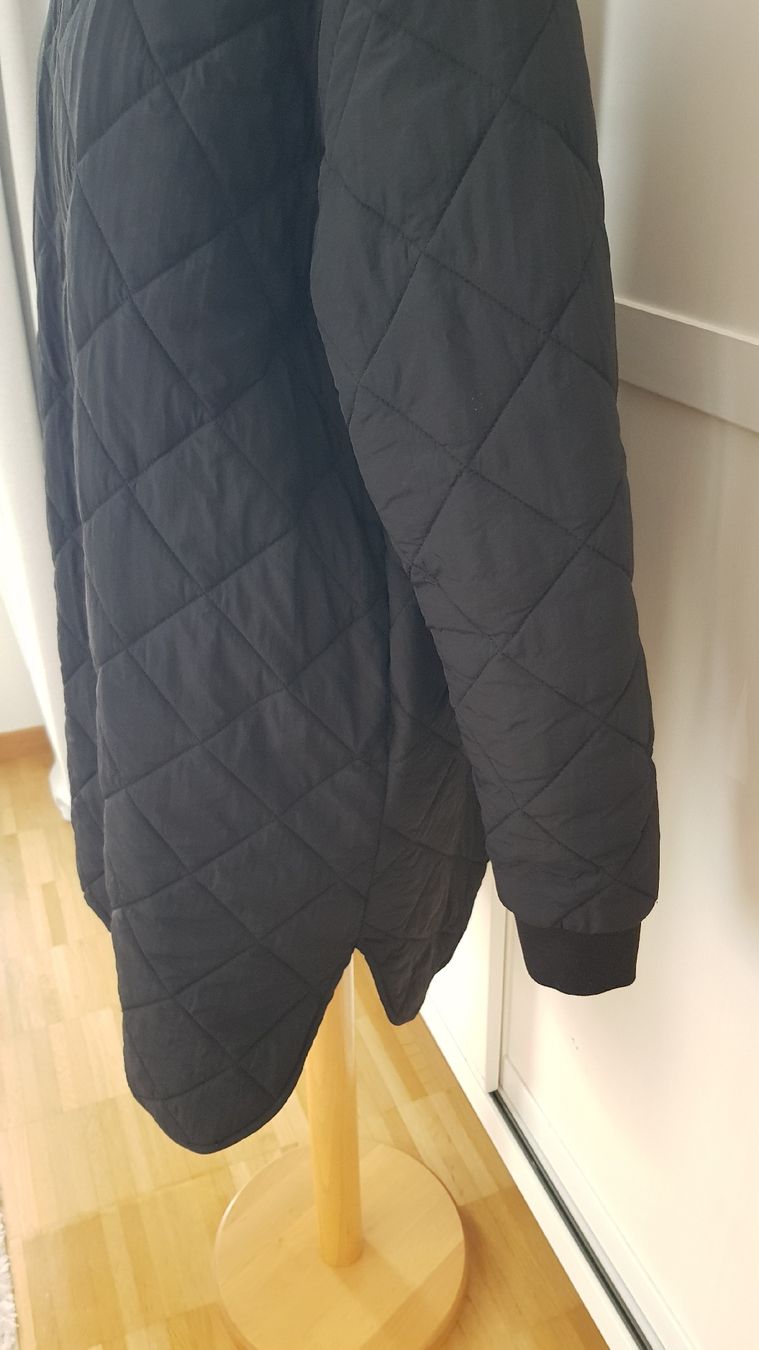 Vero Moda Jacken: Steppjacke Übergangsjacke von Vero Moda – Gebraucht aus Geuensee von sonnenstunden 1