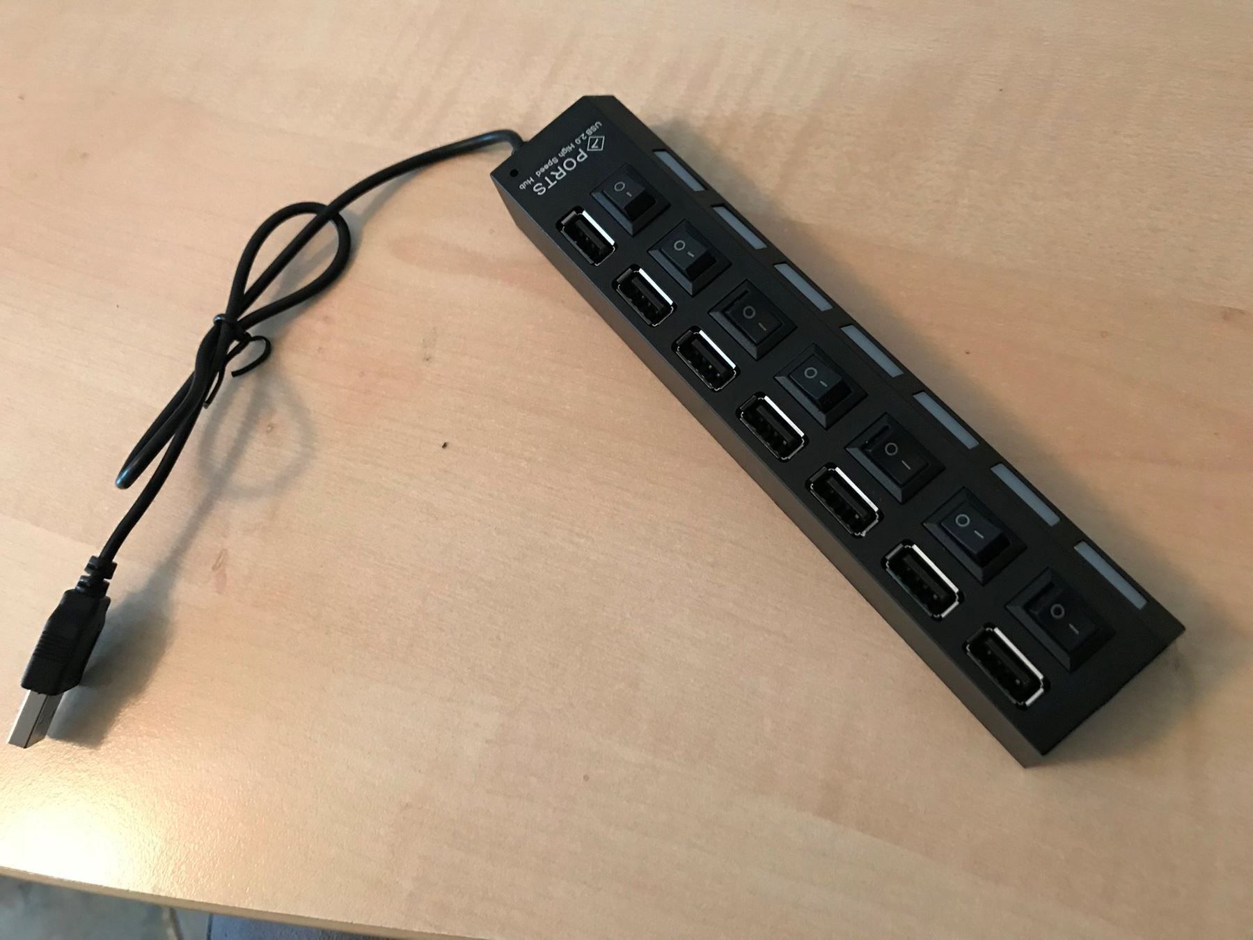 Laufwerke & Adapter: USB Ports 7x mit einzeln Spezialschalter – Neu und originalverpackt aus Arisdorf von comestibles 1