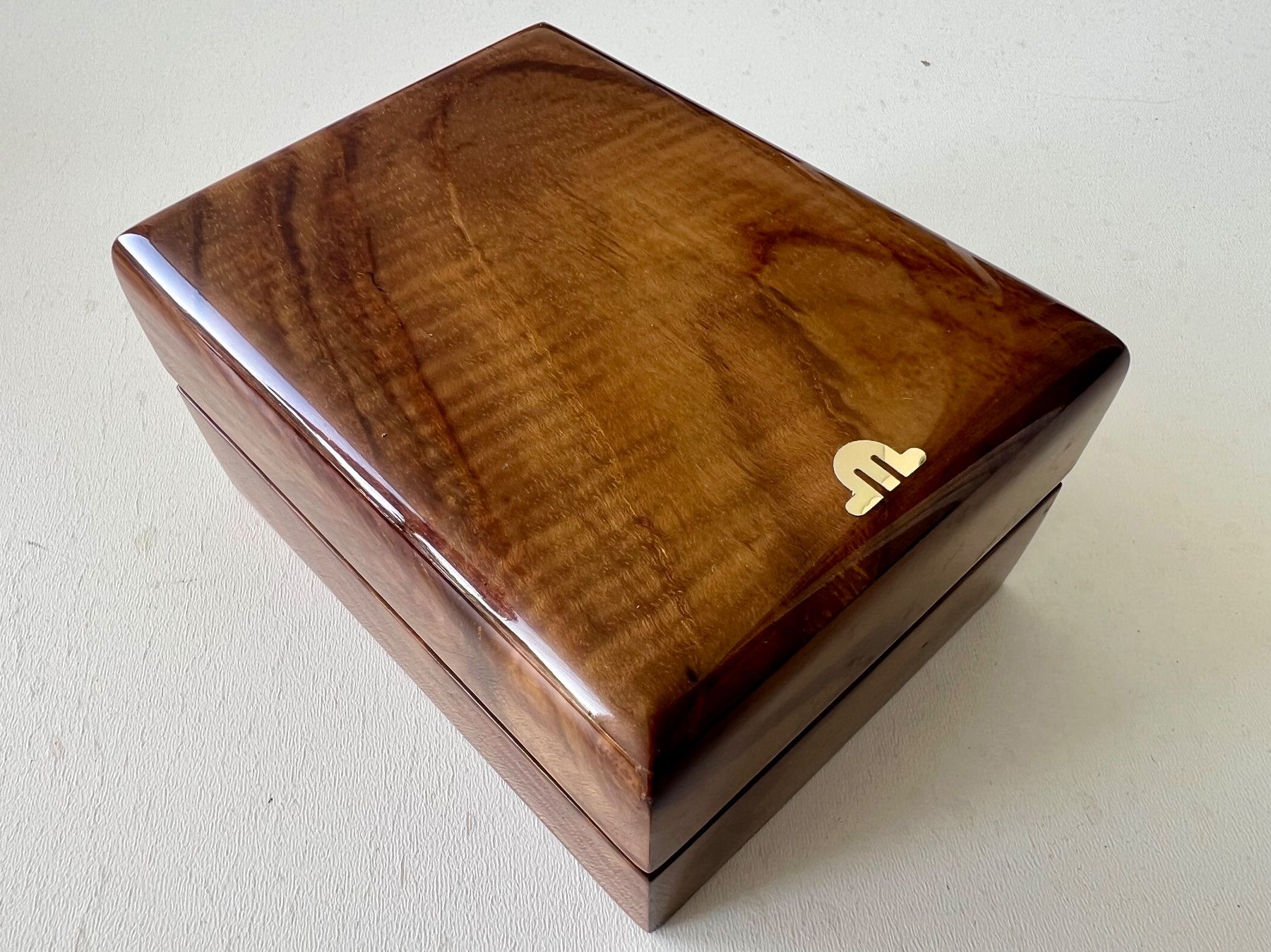 Maurice Lacroix Orologi: MAURICE LACROIX Série Limitée Precious wood box + outerbox – Usato da Mont-sur-Lausanne venduto da vmi_ym5l 7