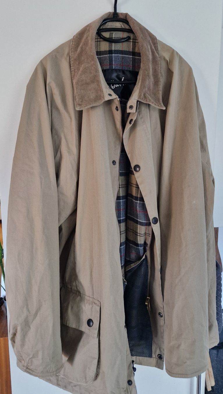 Barbour Giacche: Original Barbour Beaufort Lightweight Jacke – Usato da Zürich venduto da nonsense322