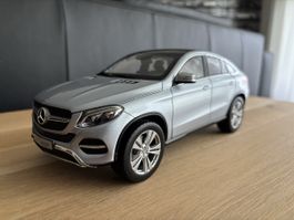 Mercedes-Benz GLE Coupe 1/18 Norev