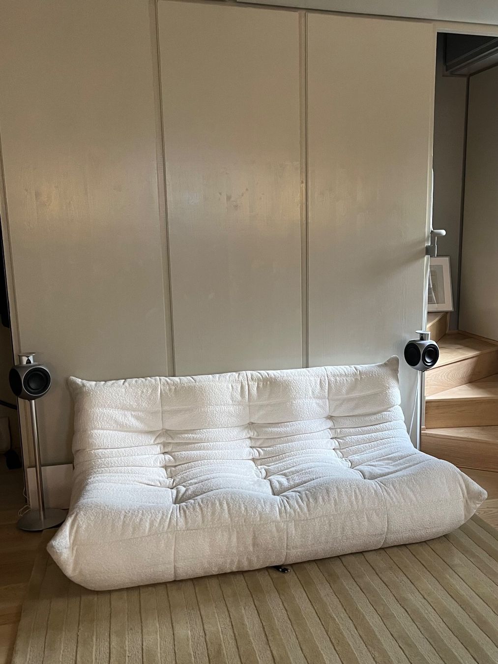 Ligne Roset Divani: Ligne Roset Togo 3 Sitzer Sofa Boucle Stoff – Usato da Zürich venduto da cmg13 1