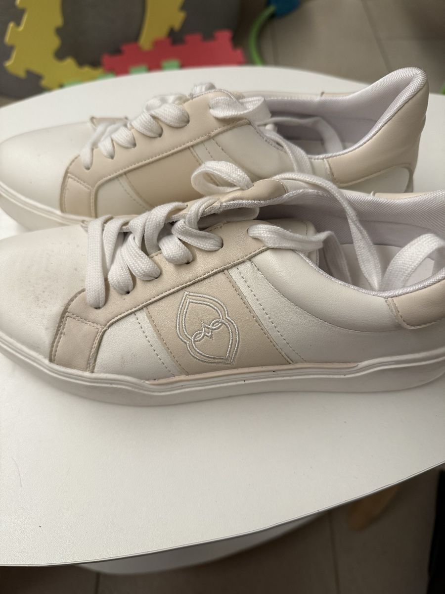 Scarpe da donna: Sneakers 40 euro  – Usato da Mendrisio venduto da ketolin 1