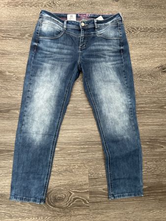 Jeans von Street one in verkürzter Länge,Grösse 30,blau