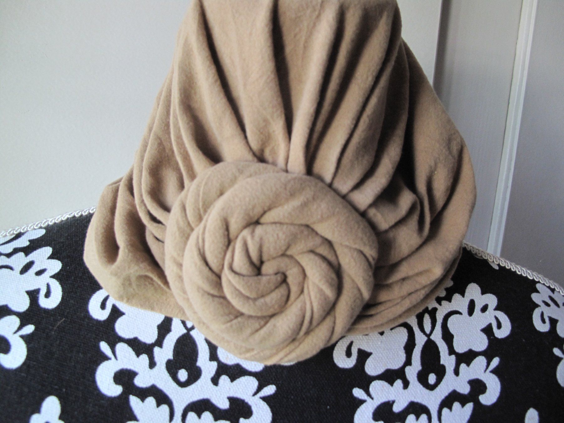 Copricapi, berretti & cappellini: Turban, soft material – Usato da glarus venduto da Engel_888 2