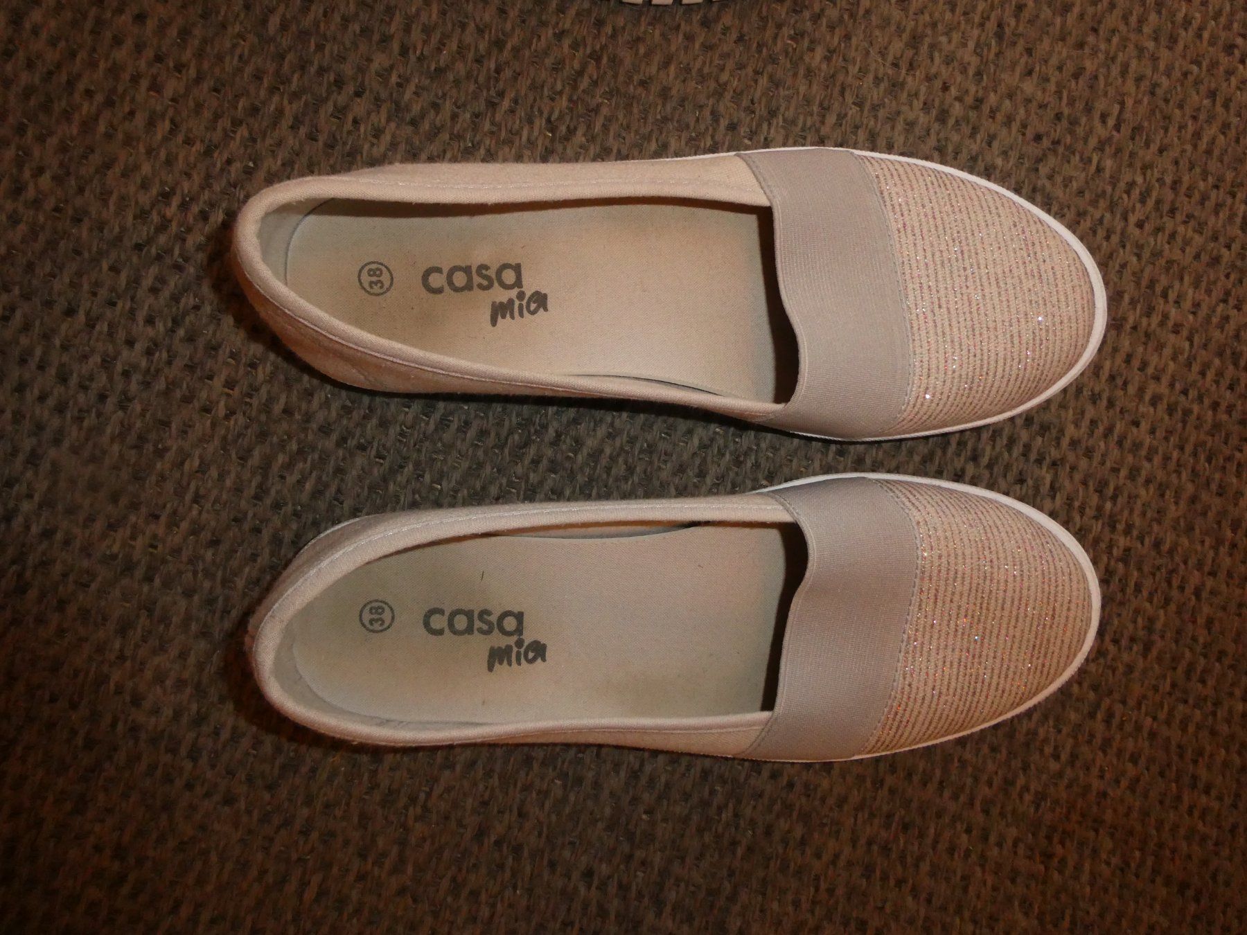 Scarpe da donna: Sommer Schuhe Paket, Grösse 38, Sandalen – Usato da Mels venduto da KOSL 2