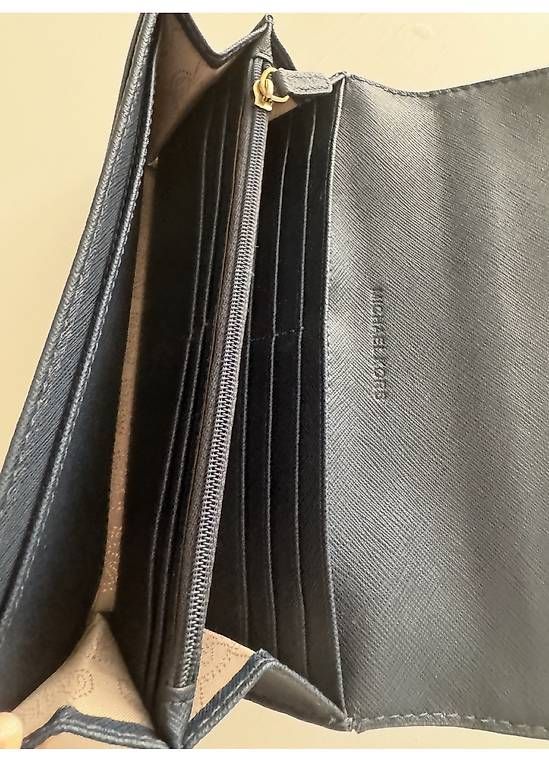 Portamonete: Michael Kors Portmonnaie – Usato da Brittnau venduto da Bellavist1 2