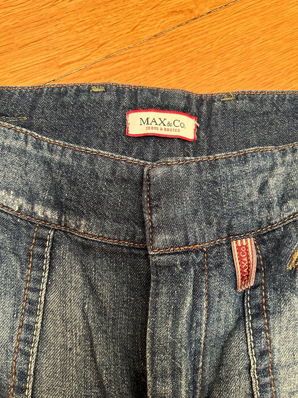 Jeans: Max & Co Shorts (Jeans), Größe 26 – Gebraucht aus Basel von SAF 1