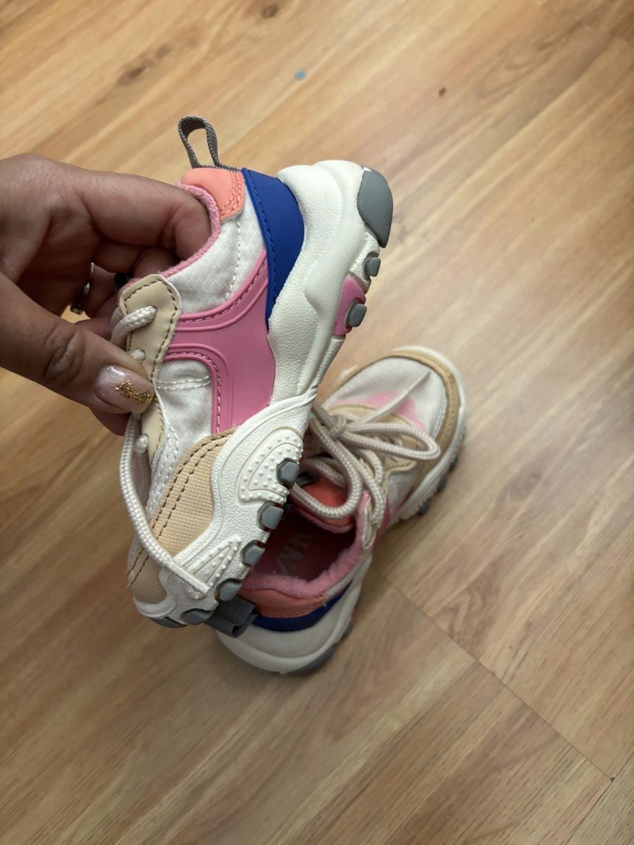 Schuhe für Jungen: Kinder schule – Gebraucht aus volketswil von Sisi521 1