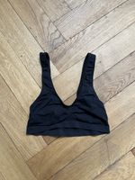 Top sportivo nero, come nuovo - perfetto per l'estate!